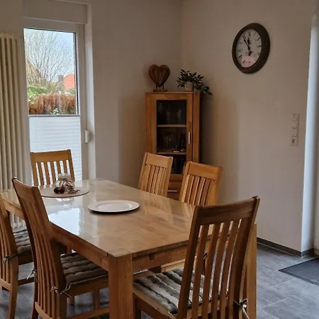 Nr 76 - Im Gartenland * 카롤리넨시엘